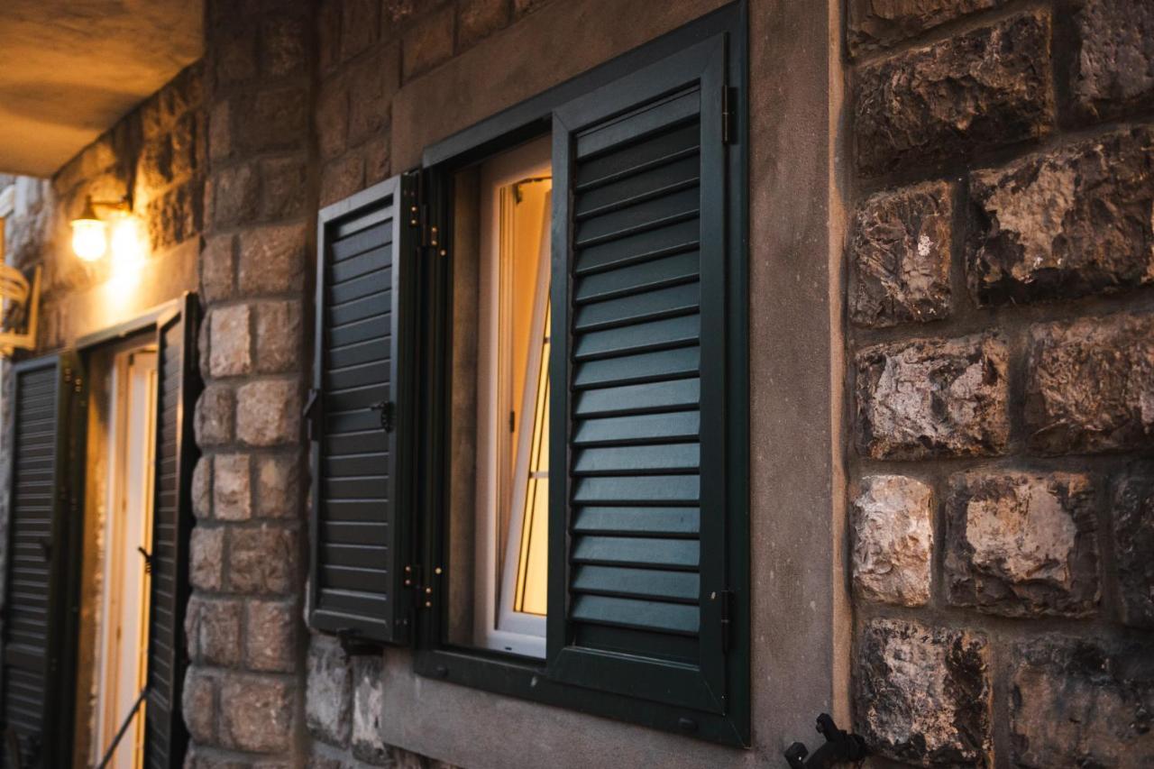 Casa Brilla Apartment Tivat Ngoại thất bức ảnh