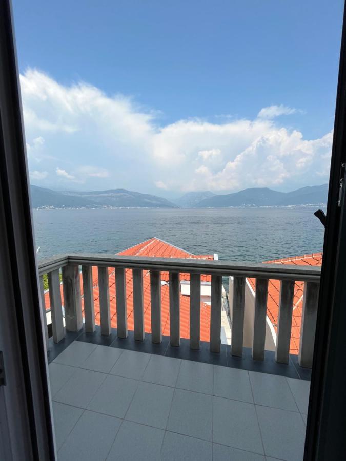 Casa Brilla Apartment Tivat Ngoại thất bức ảnh