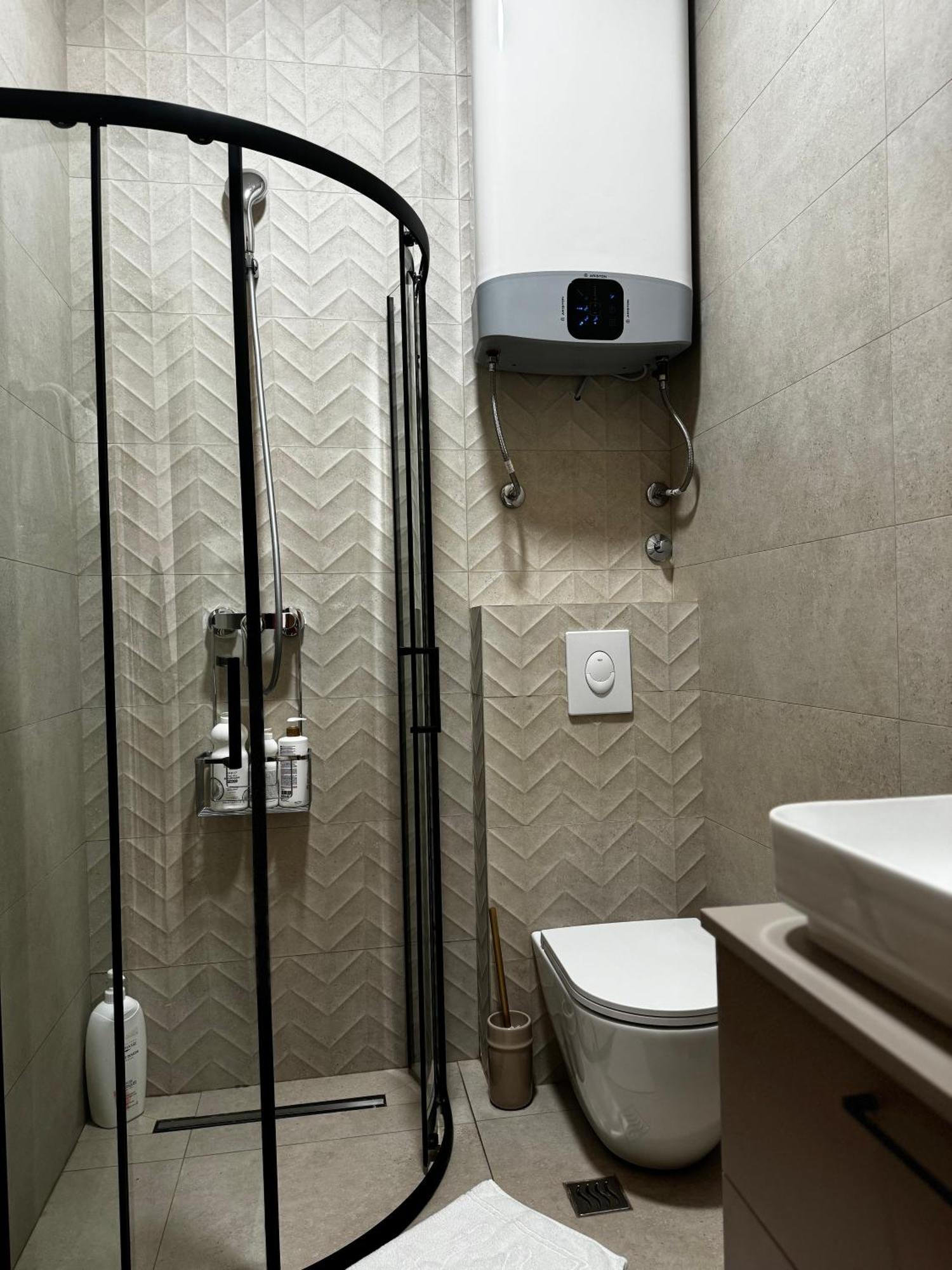 Casa Brilla Apartment Tivat Phòng bức ảnh