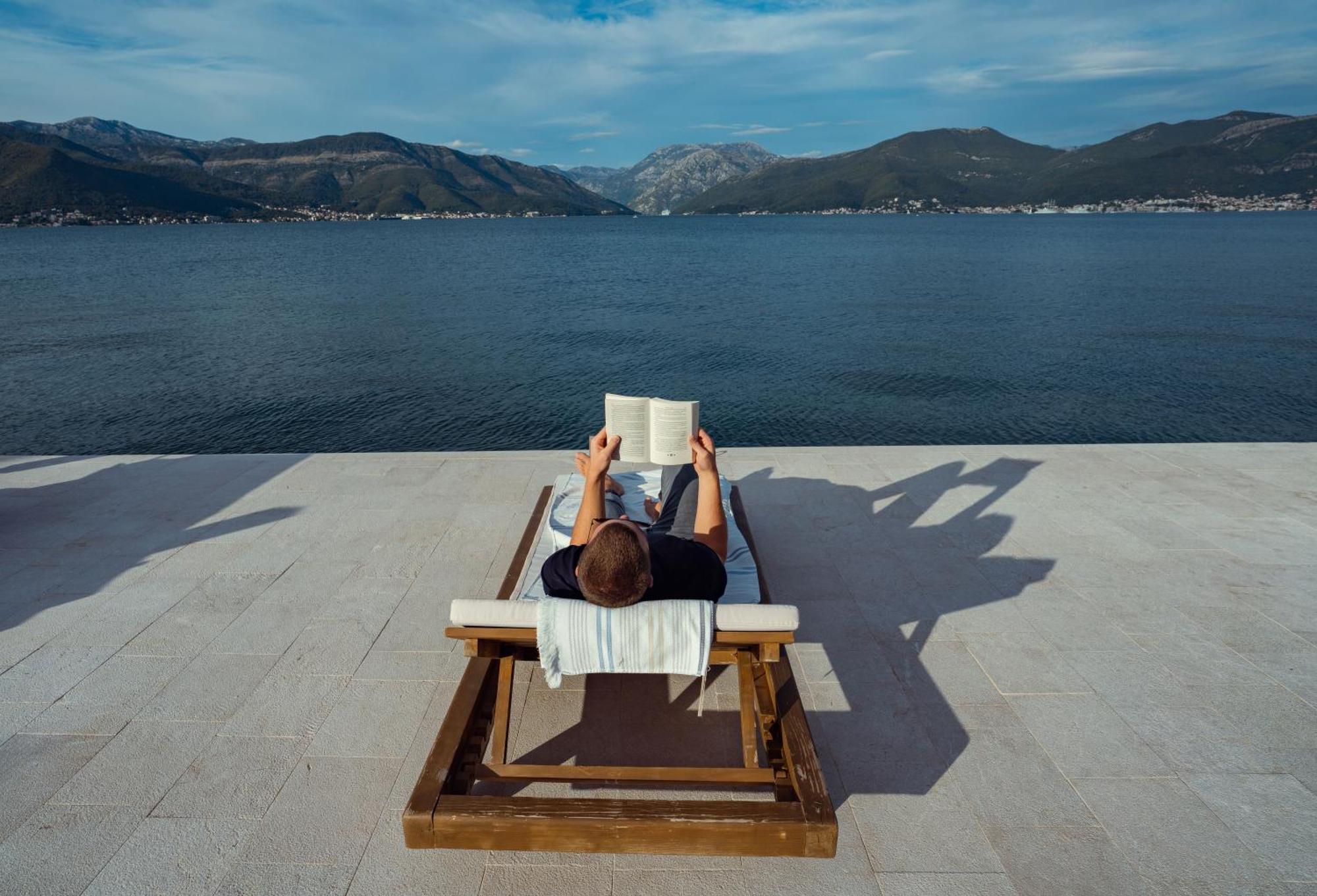 Casa Brilla Apartment Tivat Ngoại thất bức ảnh