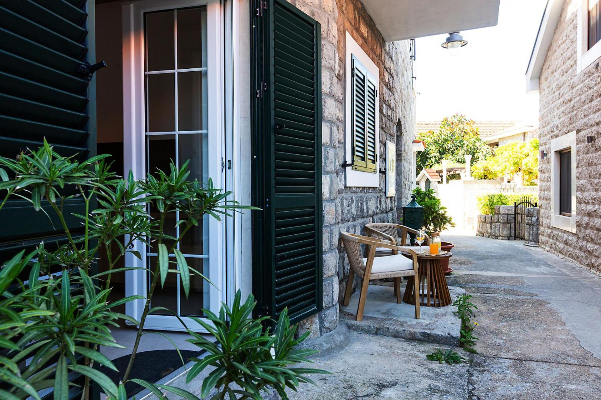 Casa Brilla Apartment Tivat Ngoại thất bức ảnh